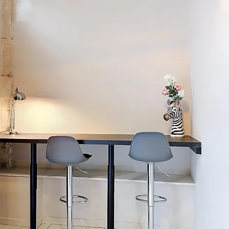 Apartment Le Dolce - 3 Pers - Verriere Xxl - Duplex Atypique Clim - Centre Nancy